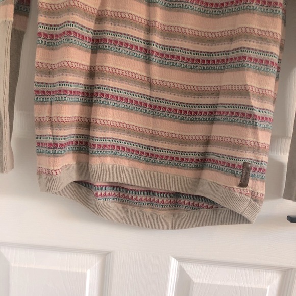 Roots Lightweight Sweater - Picture 6 of 6